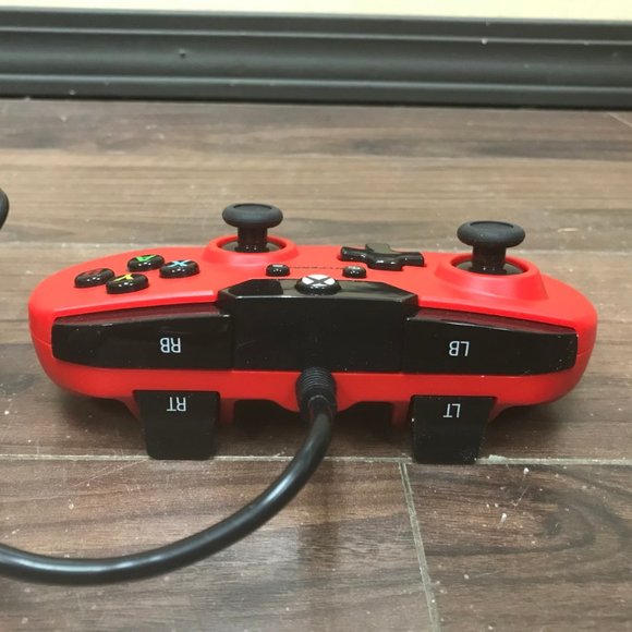 Hyperkin X91 Wired Controller for Xbox One + Windows 10 Red 90's Style - Picture 5 of 13